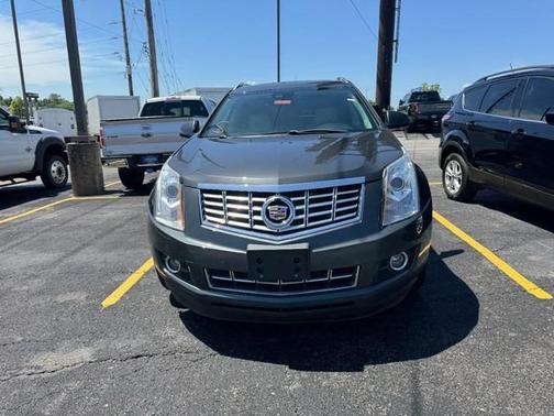 Silver Coast Metallic 2013 Cadillac SRX Luxury Collection