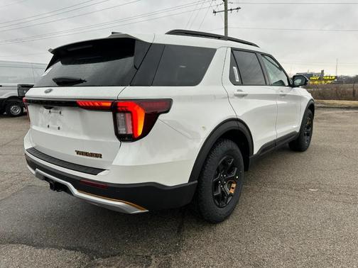 2026 Ford Explorer Tremor 4WD