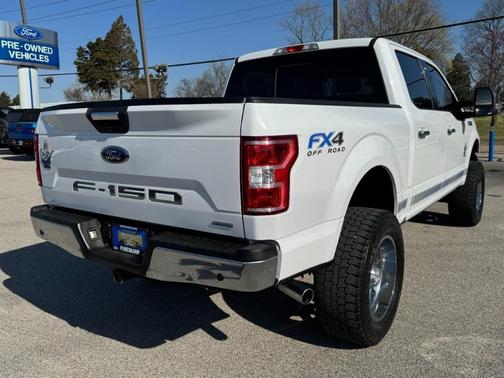 Oxford White 2018 Ford F-150 XLT
