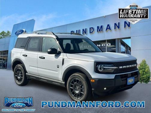 White Metallic 2026 Ford Bronco Sport Big Bend