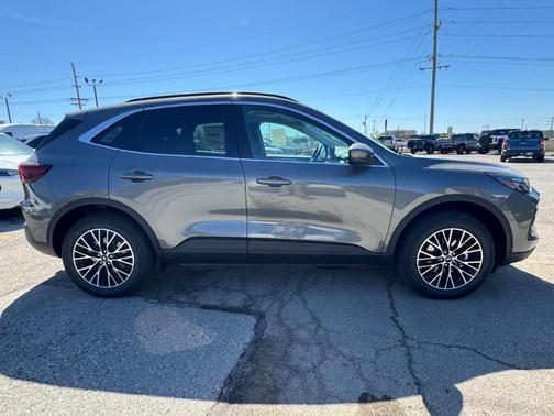 2025 Ford Escape PHEV
