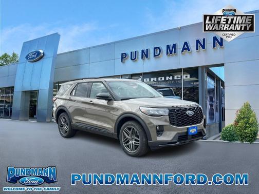 2026 Ford Explorer ST-Line