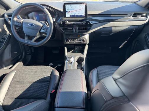 2026 Ford Escape ST-Line FWD
