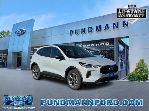 2026 Ford Escape ST-Line FWD