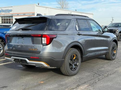 2026 Ford Explorer Tremor 4WD