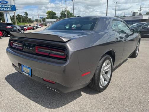 2018 Dodge Challenger SXT