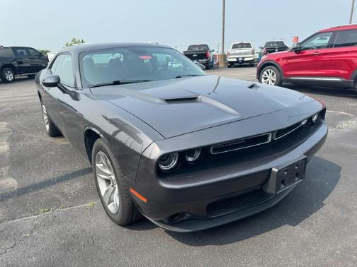 2018 Dodge Challenger SXT