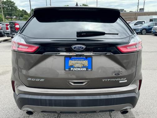 Stone Gray Metallic 2019 Ford Edge Titanium
