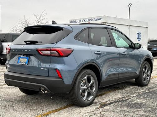 2025 Ford Escape ST-Line