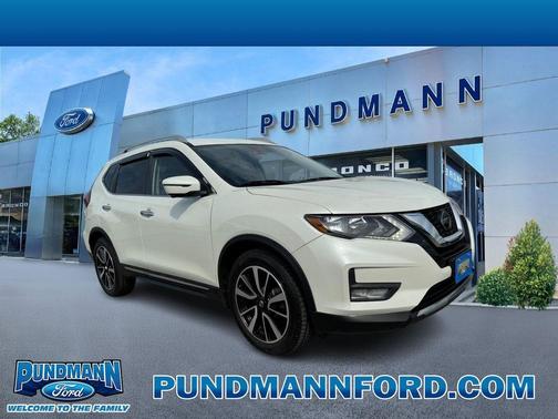 Pearl White 2020 Nissan Rogue SL