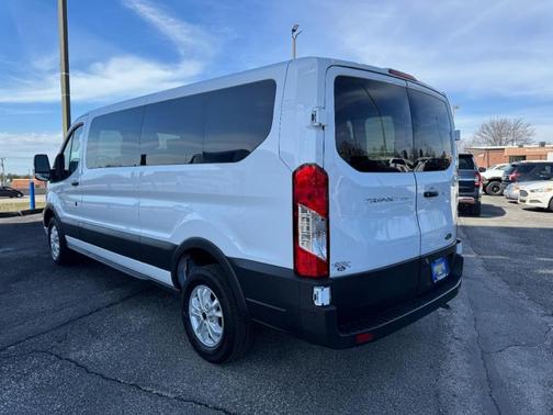 2024 Ford Transit-350 XLT