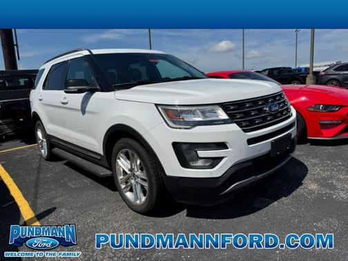 Oxford White 2016 Ford Explorer XLT