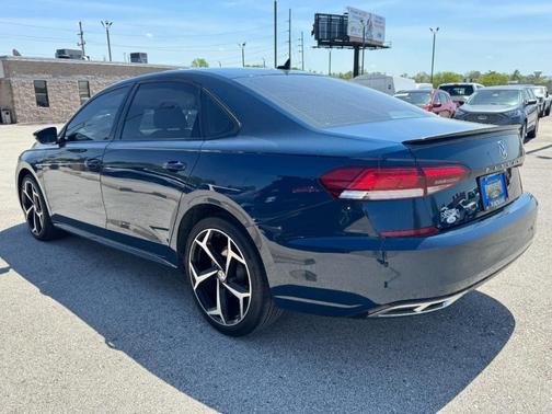 2020 Volkswagen Passat 2.0T R-Line