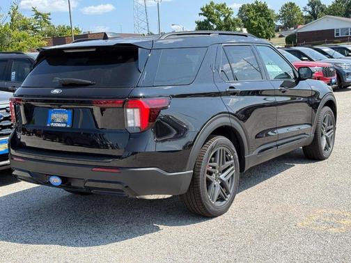 Black Metallic 2027 Ford Explorer ST-Line