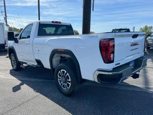 Summit White 2026 GMC Sierra 3500 SLE
