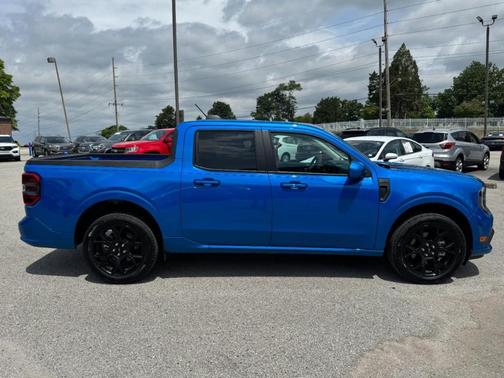 Velocity Blue 2026 Ford Maverick Lobo Standard