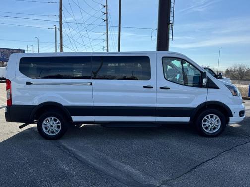 2024 Ford Transit-350 XLT