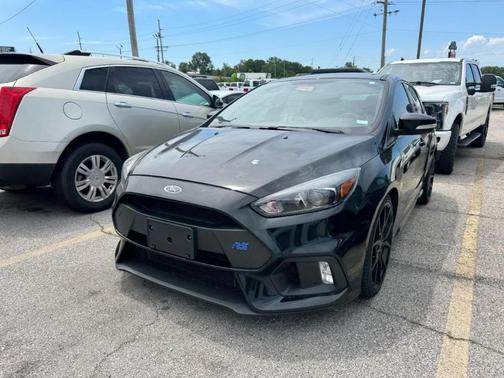 Shadow Black 2017 Ford Focus RS Base