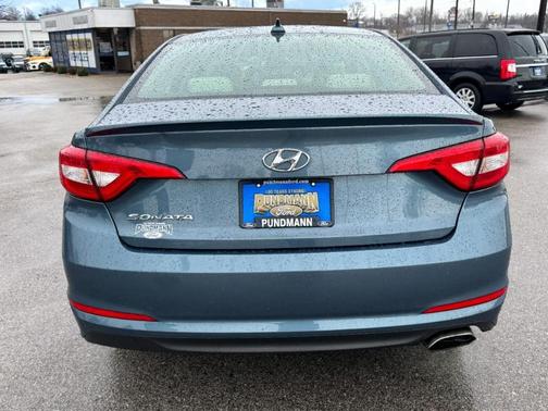 2016 Hyundai SONATA SE