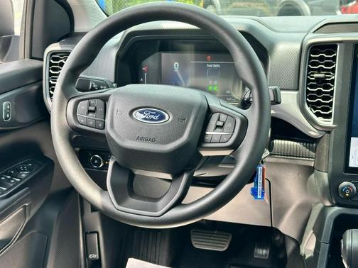 Oxford White 2026 Ford Ranger XL