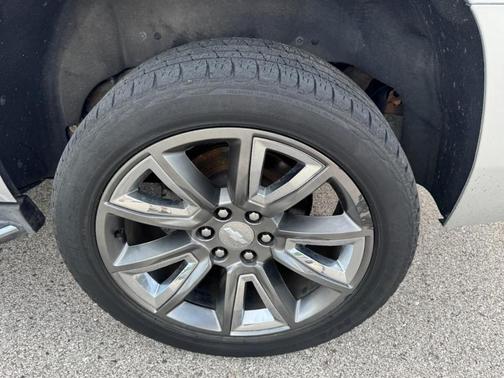 Silver Ice Metallic 2015 Chevrolet Tahoe LTZ