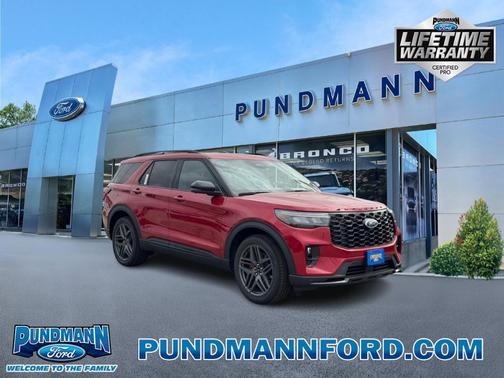 2025 Ford Explorer ST 4WD