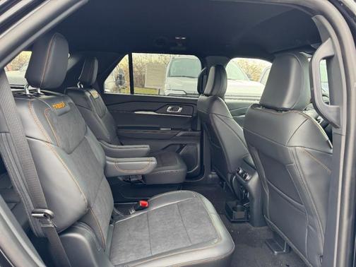 2026 Ford Explorer Tremor 4WD