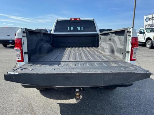 Bright White Clearcoat 2024 RAM 2500 Tradesman