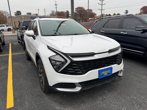 2023 Kia Sportage EX