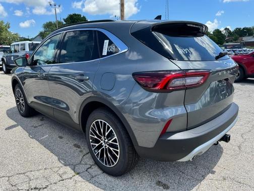 2025 Ford Escape PHEV