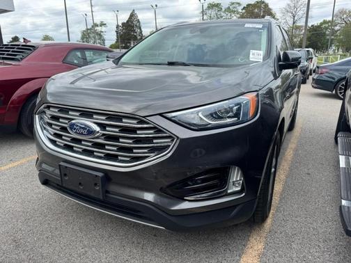 Magnetic Metallic 2019 Ford Edge SEL