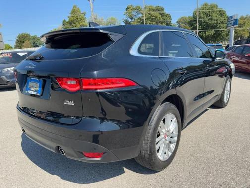 2020 Jaguar F-PACE 30t Prestige