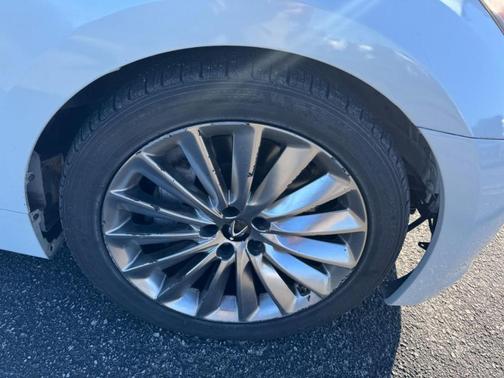 2014 Hyundai Equus Signature