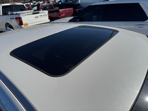 2014 Hyundai Equus Signature