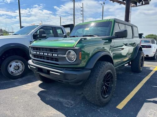 Eruption Green Metallic 2025 Ford Bronco Big Bend