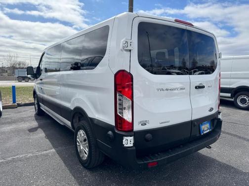 2024 Ford Transit-350 XLT