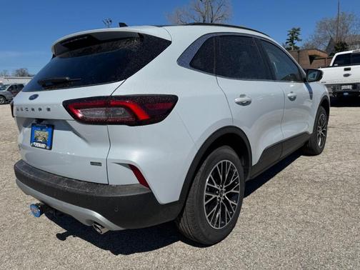 2025 Ford Escape PHEV