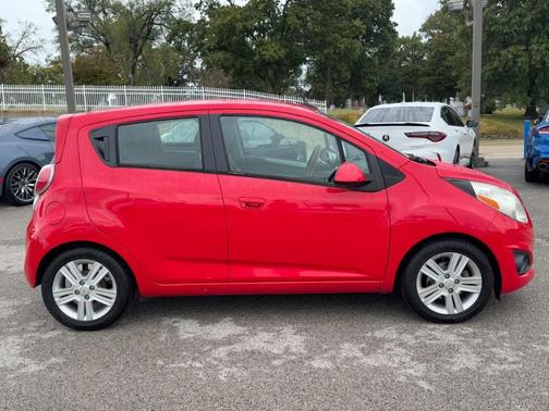 2013 Chevrolet Spark 1LT