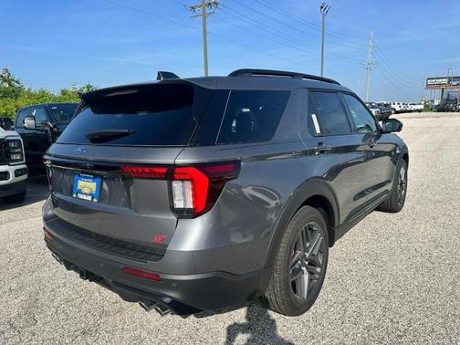 Carbonized Gray Metallic 2026 Ford Explorer ST