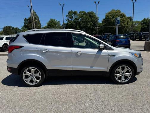 Ingot Silver Metallic 2019 Ford Escape Titanium