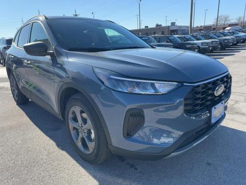 2025 Ford Escape ST-Line
