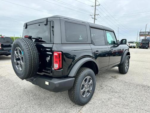 Shadow Black 2026 Ford Bronco Big Bend