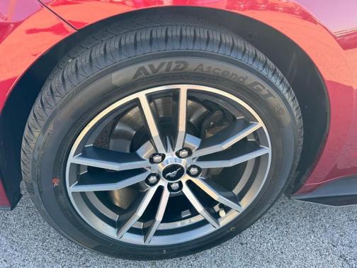 2016 Ford Mustang EcoBoost Premium