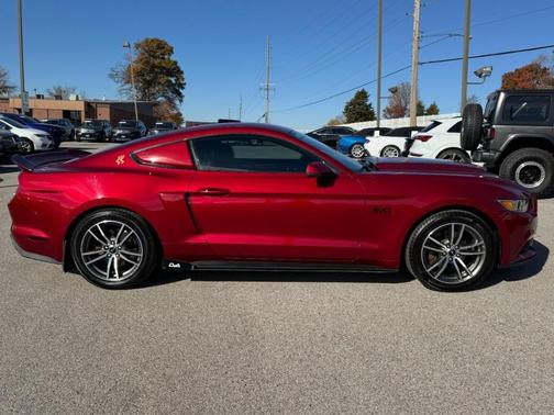 2016 Ford Mustang EcoBoost Premium