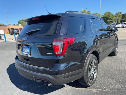 2018 Ford Explorer sport
