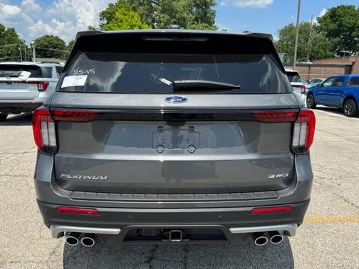 2025 Ford Explorer Platinum 4WD