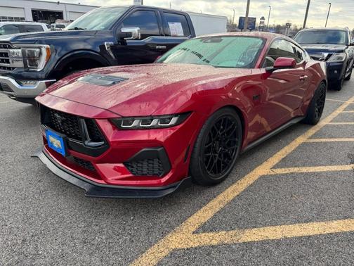 2024 Ford Mustang GT Premium