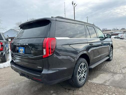 2026 Ford Expedition Max Active