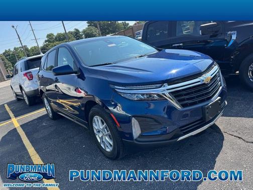 Blue 2022 Chevrolet Equinox 1LT