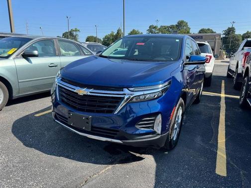 Blue 2022 Chevrolet Equinox 1LT
